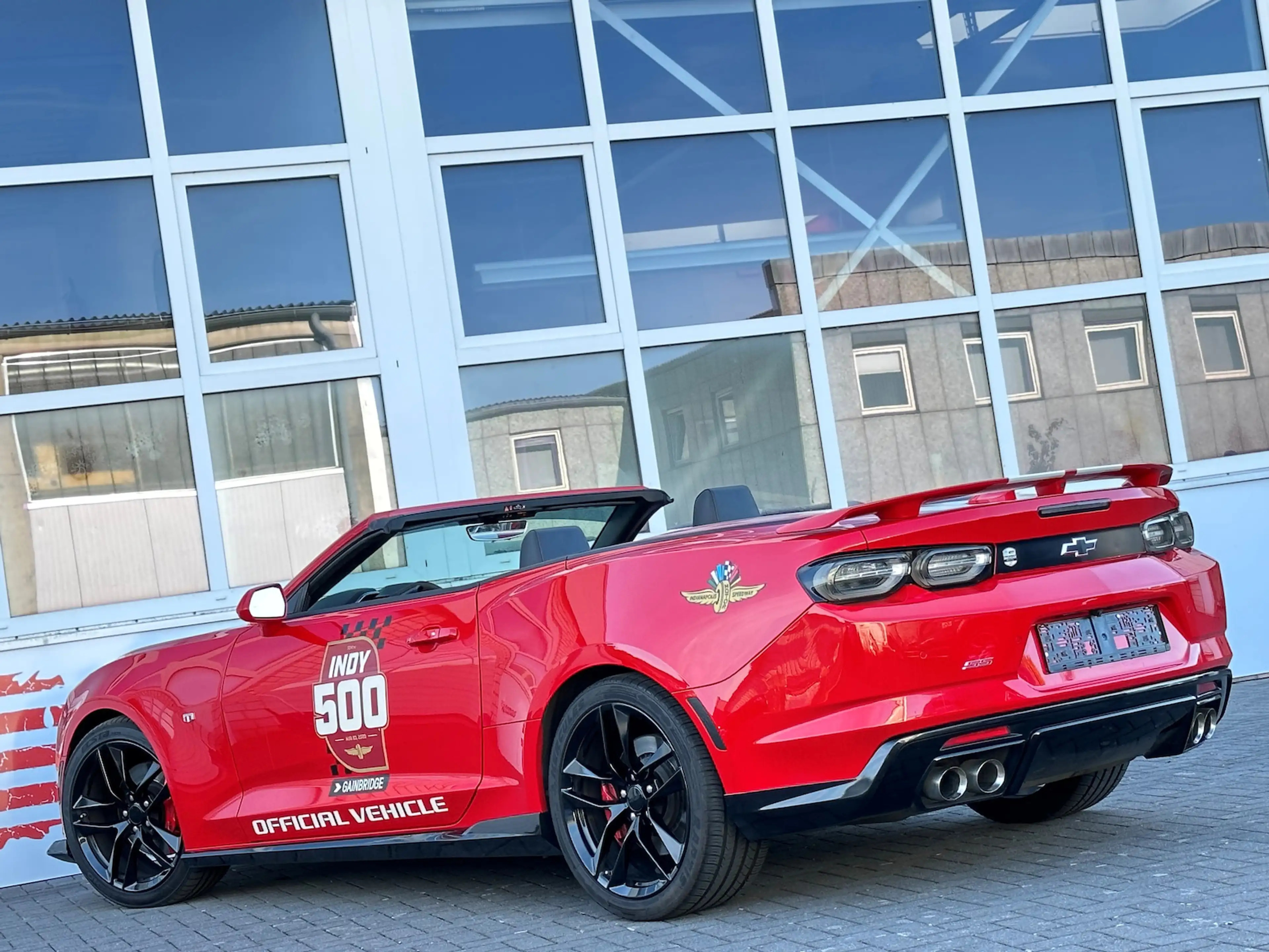 Chevrolet Camaro 2SS 6,2L Cabrio Indy 500 Pace Car orig. — photo 3