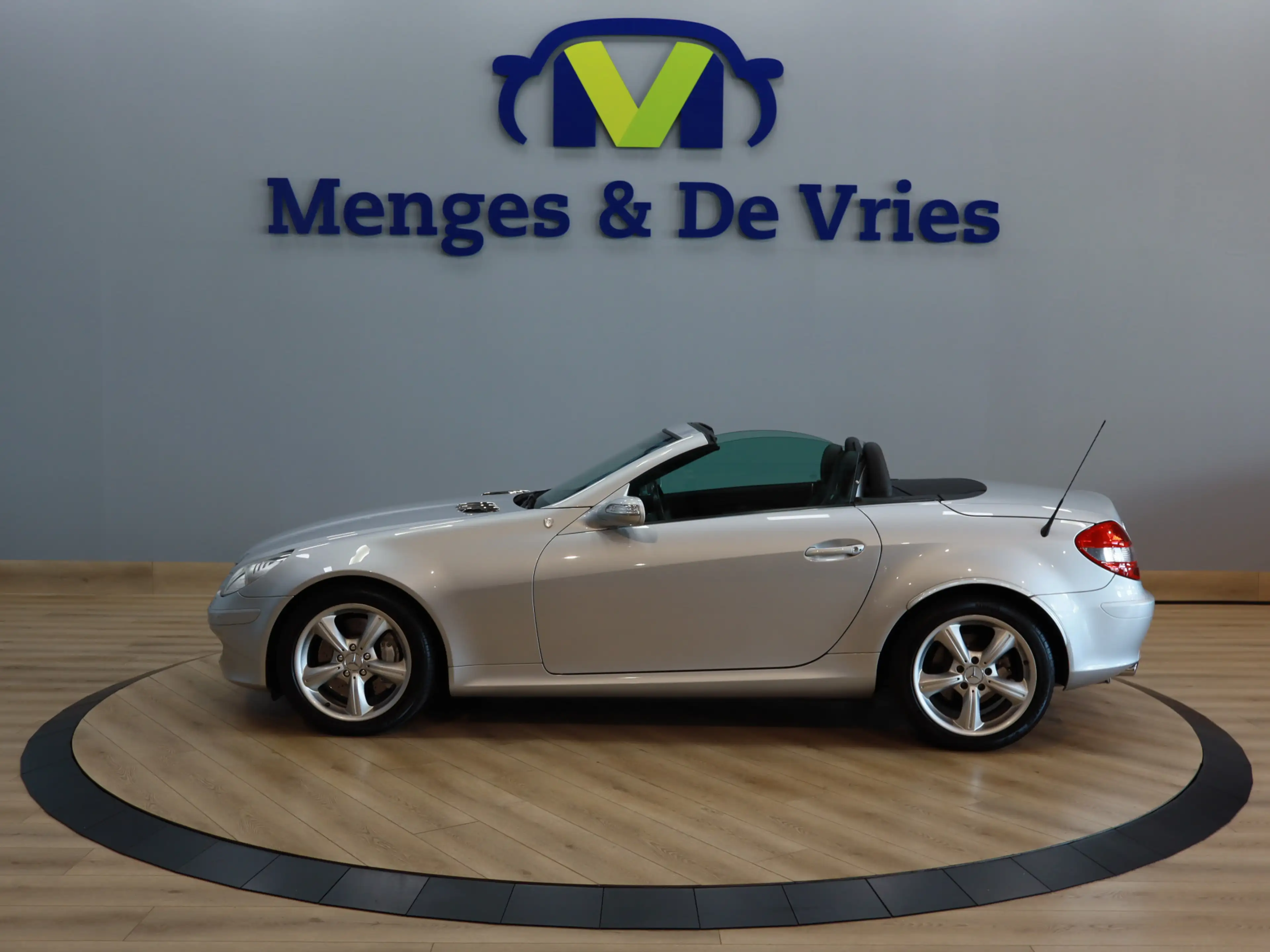 Mercedes-Benz SLK 350 Xenon | Harman Kardon | Stoelverwarming | Memory | — photo 6