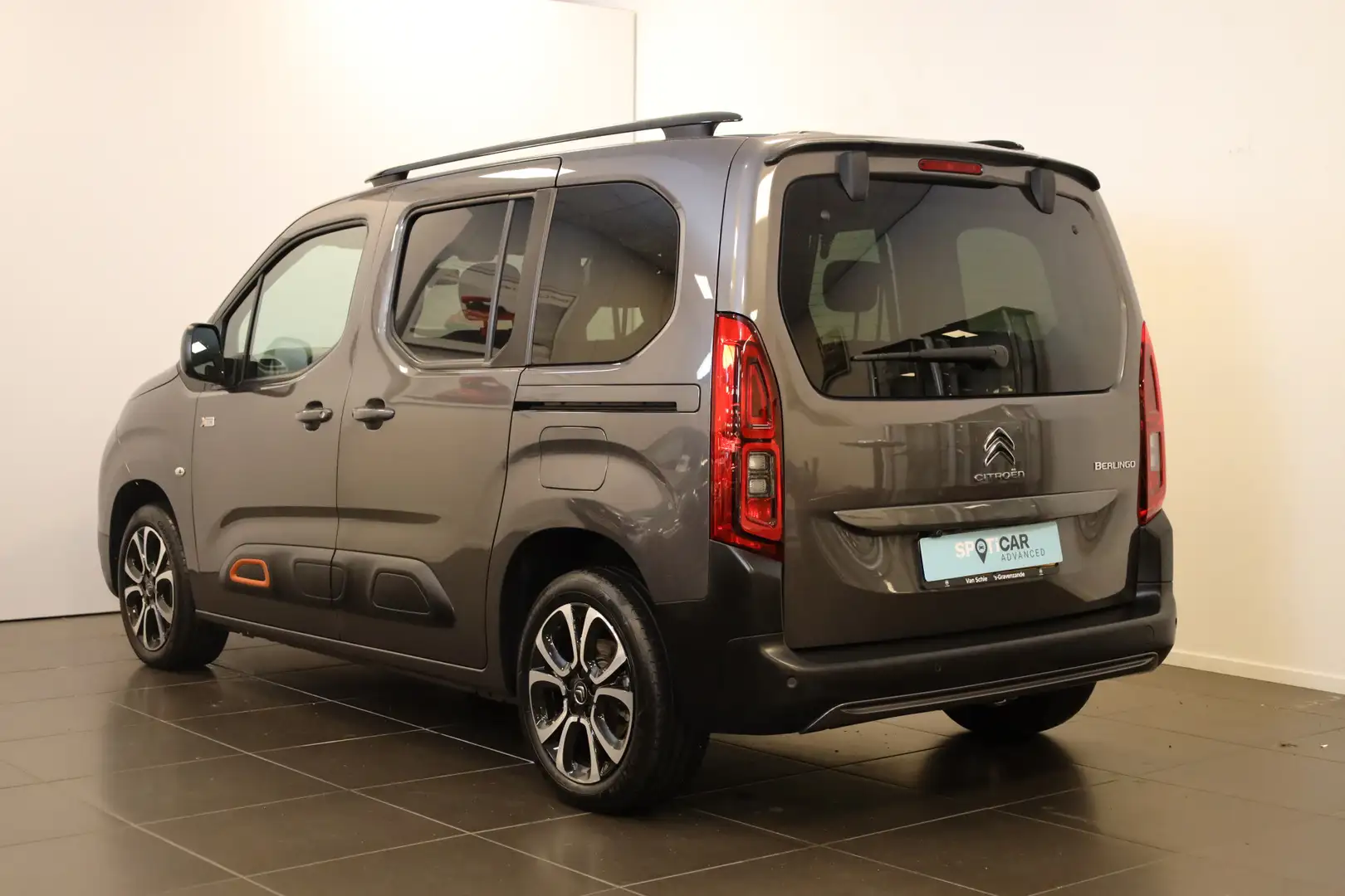 Citroen Berlingo PT 130 Shine Automaat AppleCarplay/AndroidAuto | l Gris - 2