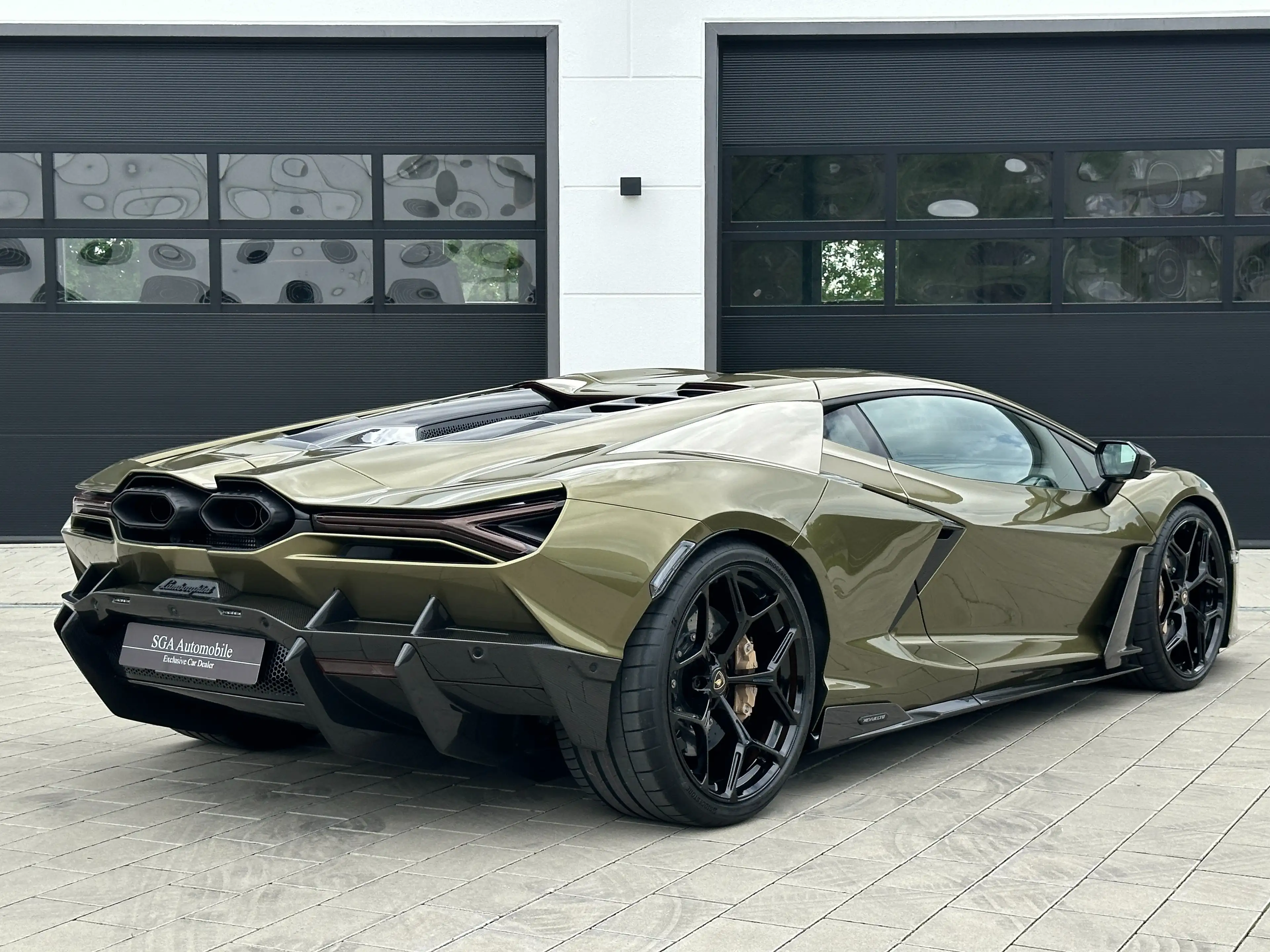 Lamborghini Revuelto REVUELTO*FULL*CARBON EXT*RACING SEATS*STOCK — photo 6