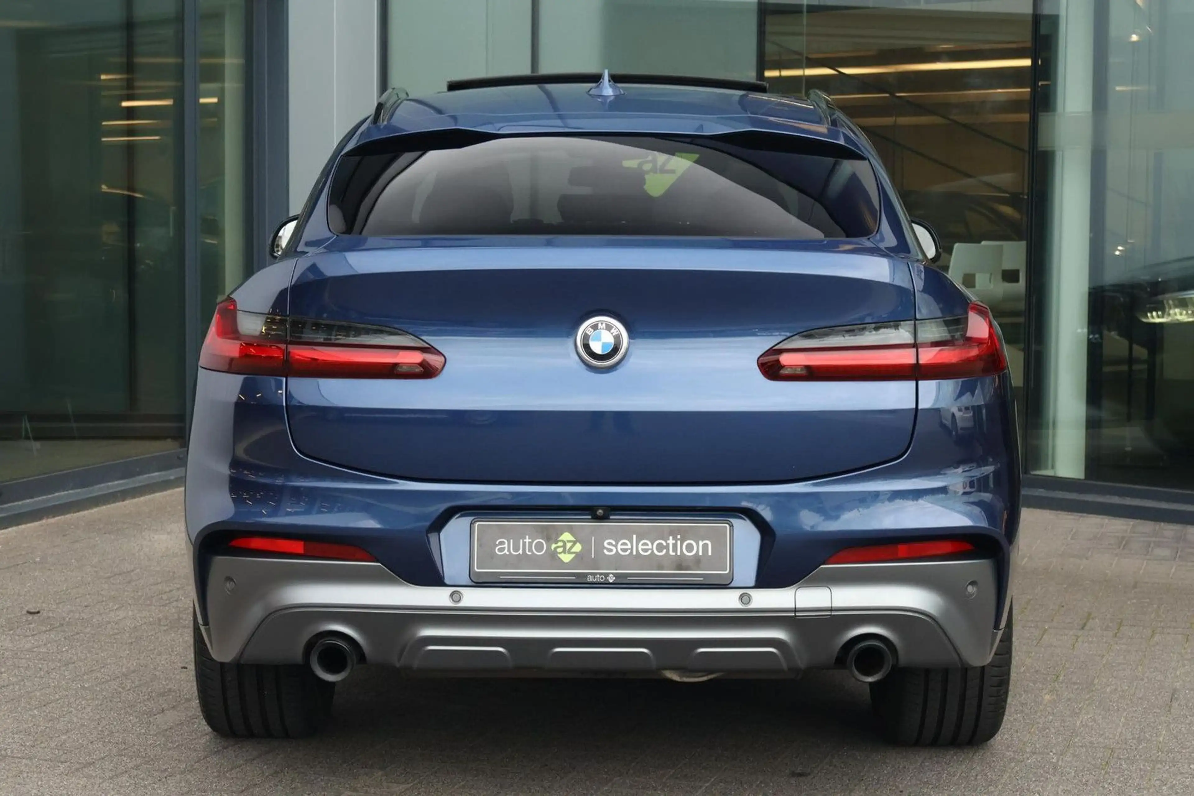 BMW X4 xDrive30i High Executive / Pano / M-Sport / H — photo 9