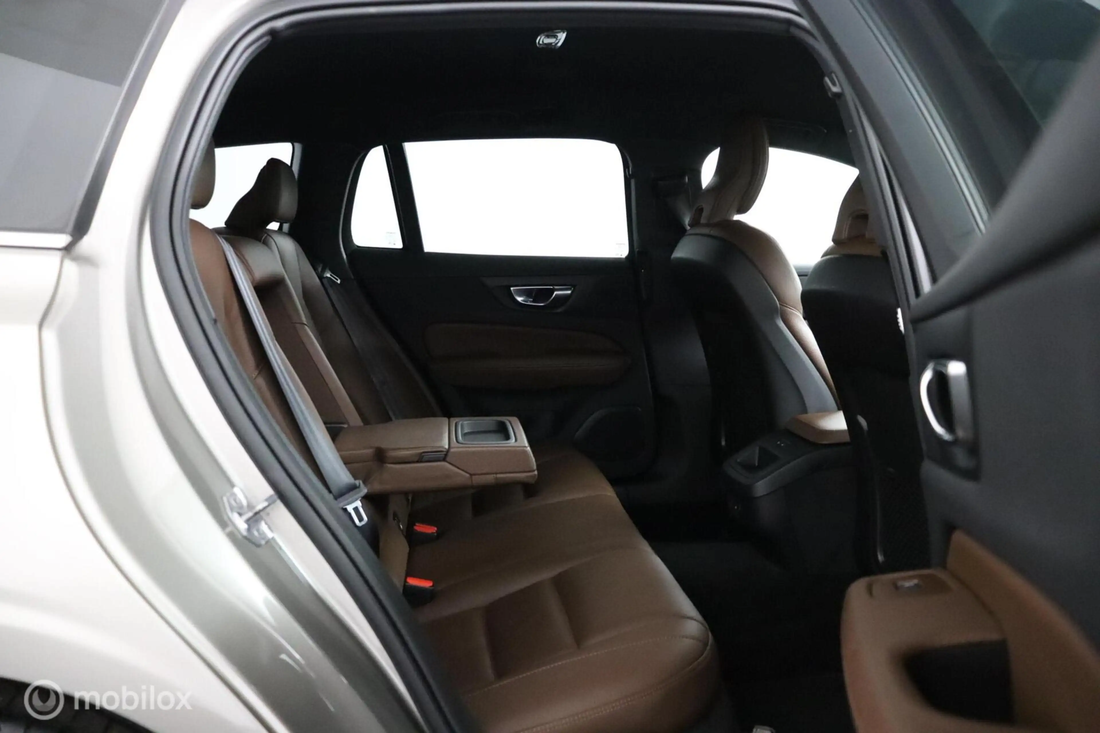 Volvo V60 2.0 B3 Inscription | Adaptieve Cruise | BLISS | Tr — photo 24