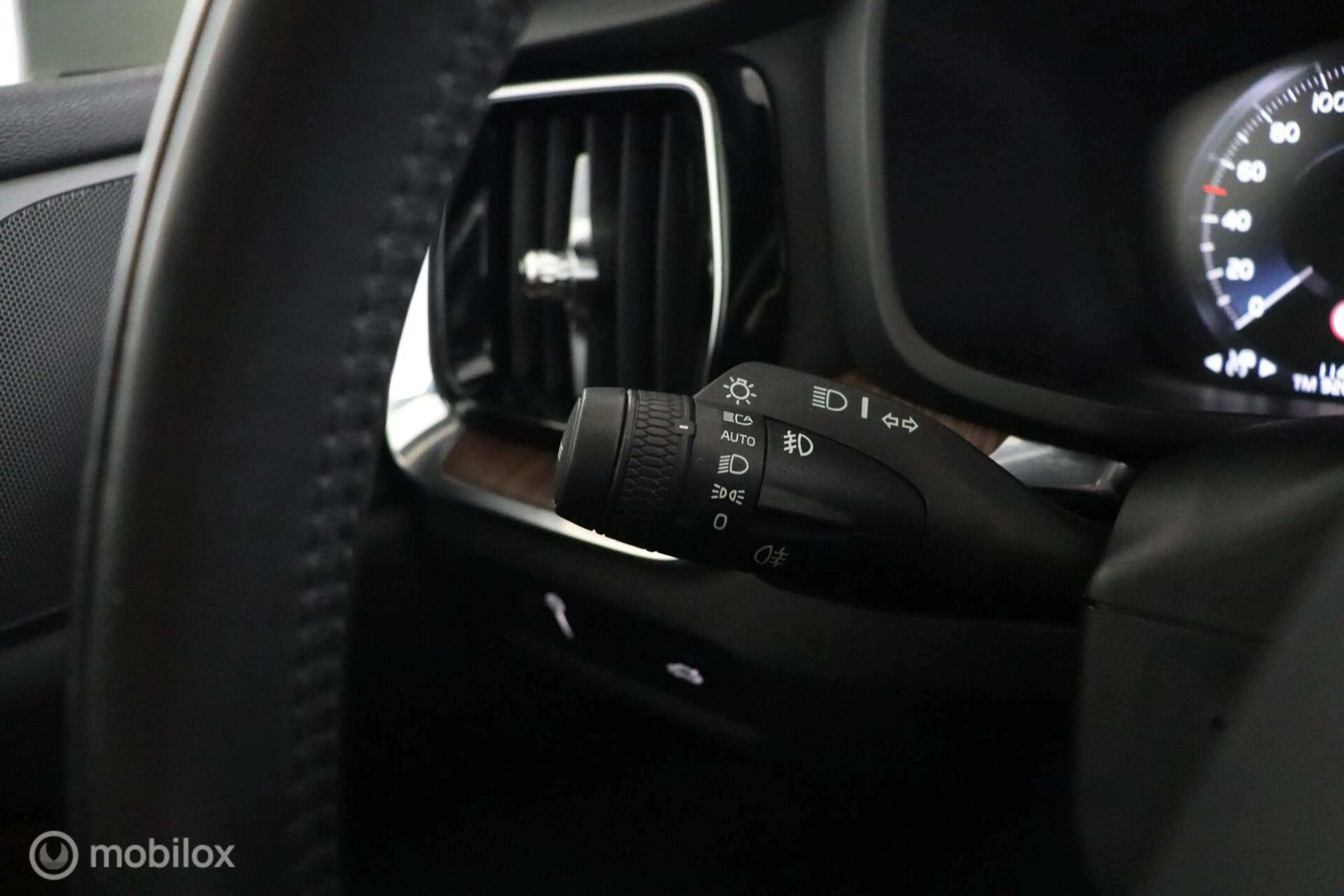 Volvo V60 2.0 B3 Inscription | Adaptieve Cruise | BLISS | Tr — photo 38