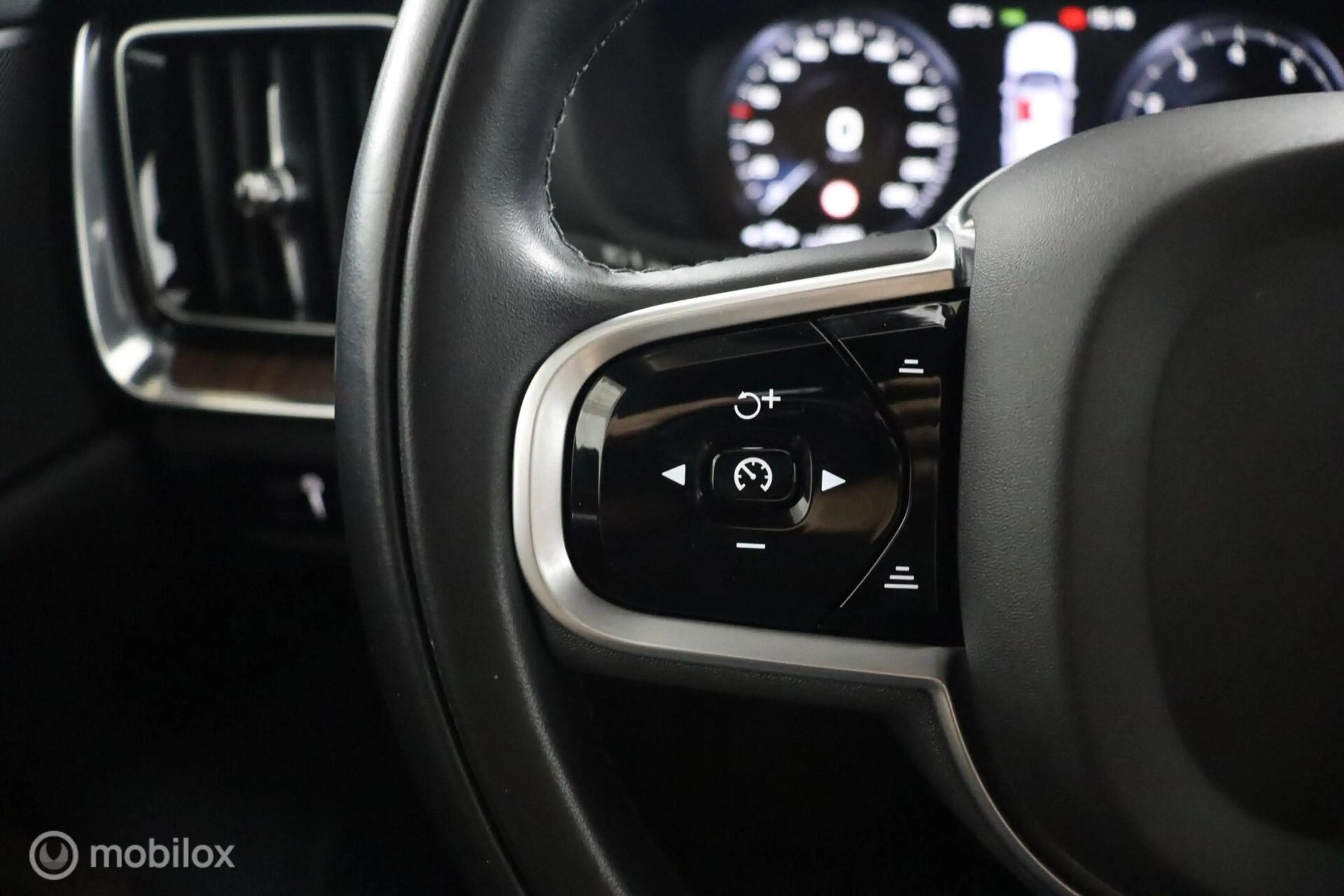 Volvo V60 2.0 B3 Inscription | Adaptieve Cruise | BLISS | Tr — photo 44