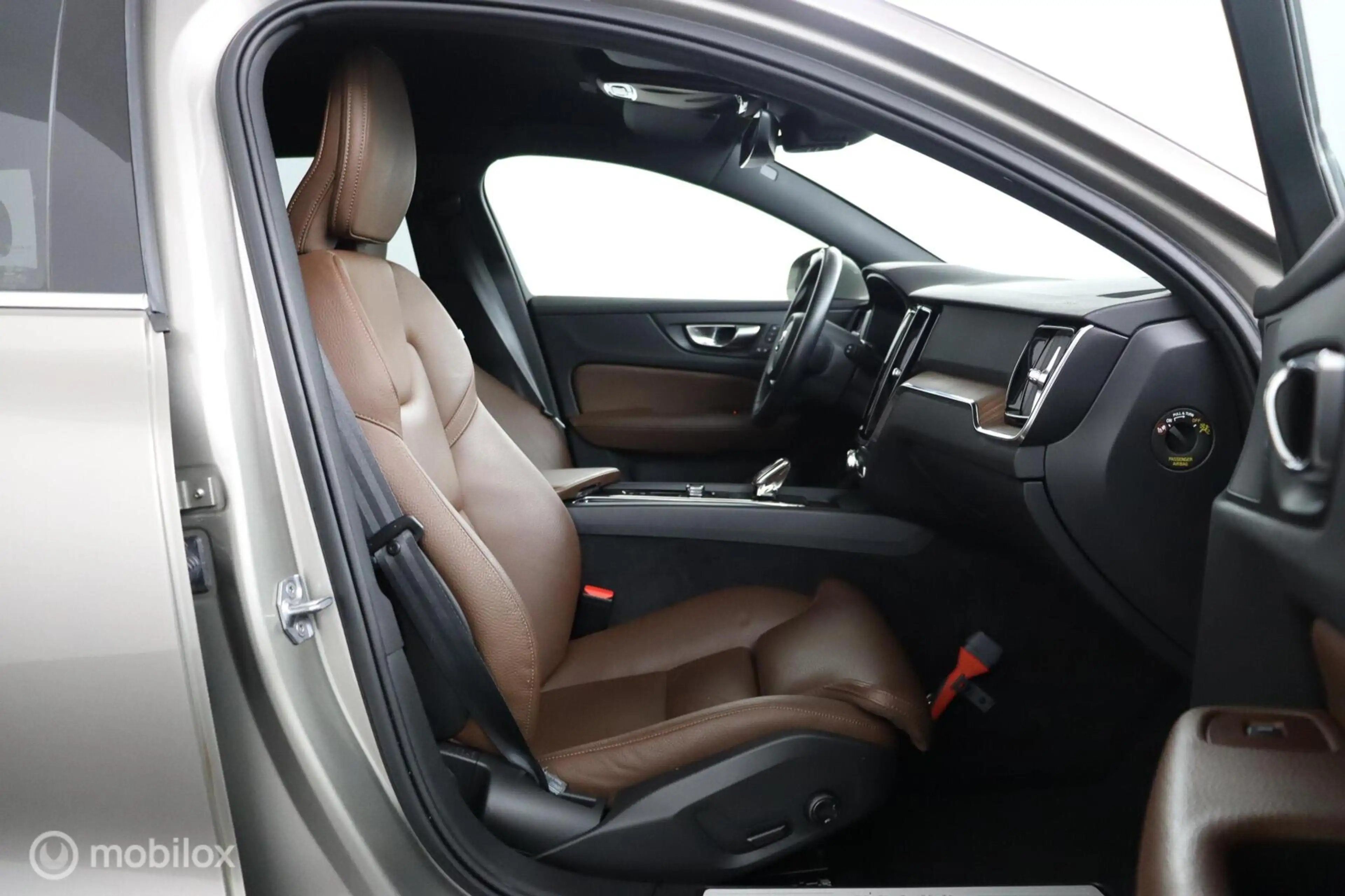 Volvo V60 2.0 B3 Inscription | Adaptieve Cruise | BLISS | Tr — photo 15
