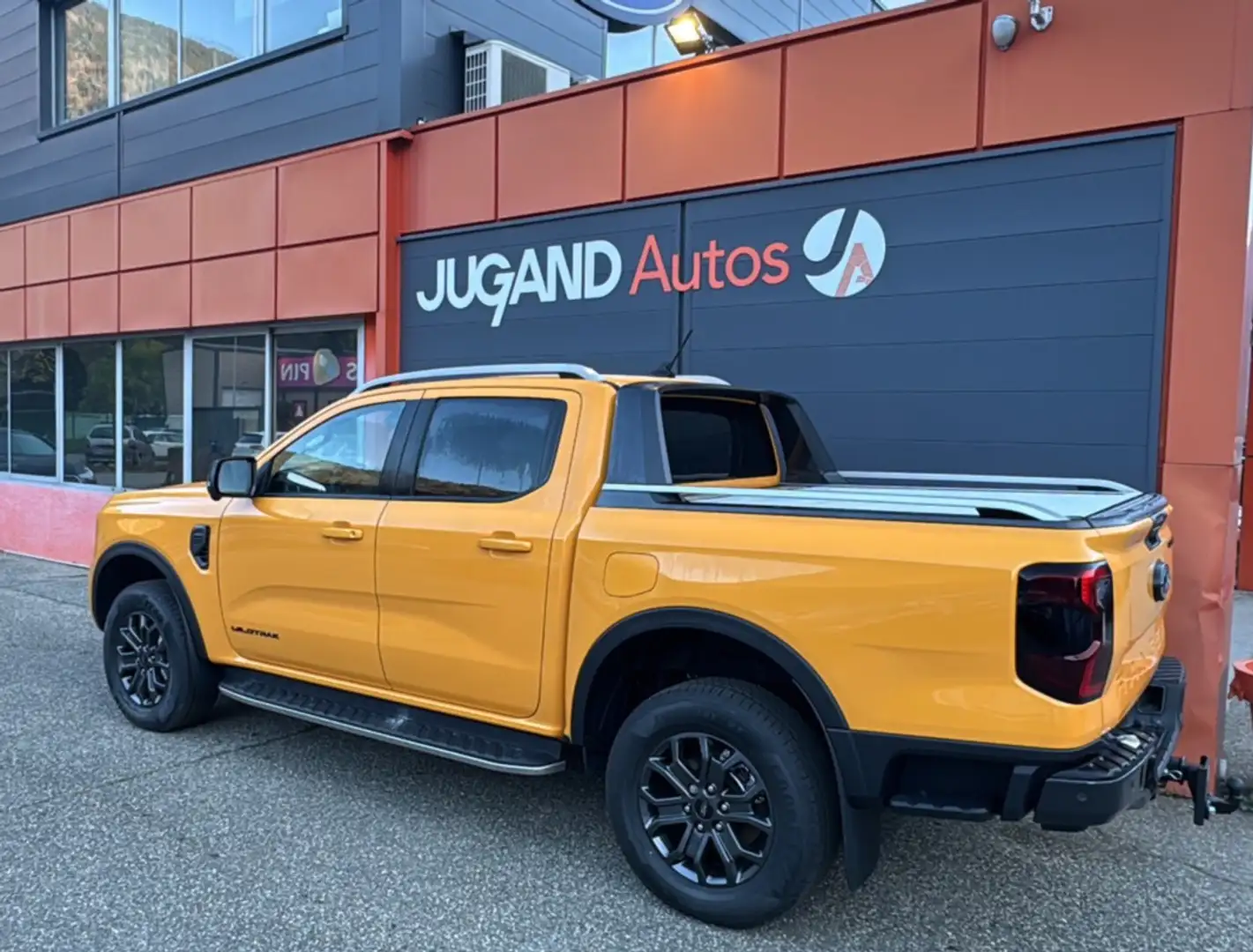 Ford Ranger 2.0 205 WILDTRAK PLUS Orange - 2