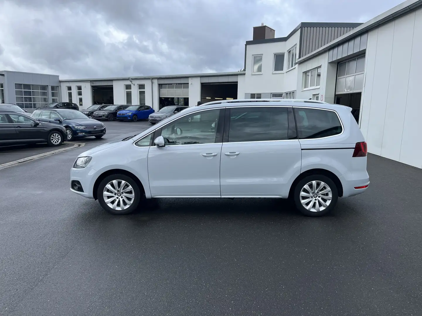 SEAT Alhambra 1.4 TSI Style 156€ m. 20% Anzahlung STHZ Panoram Weiß - 2