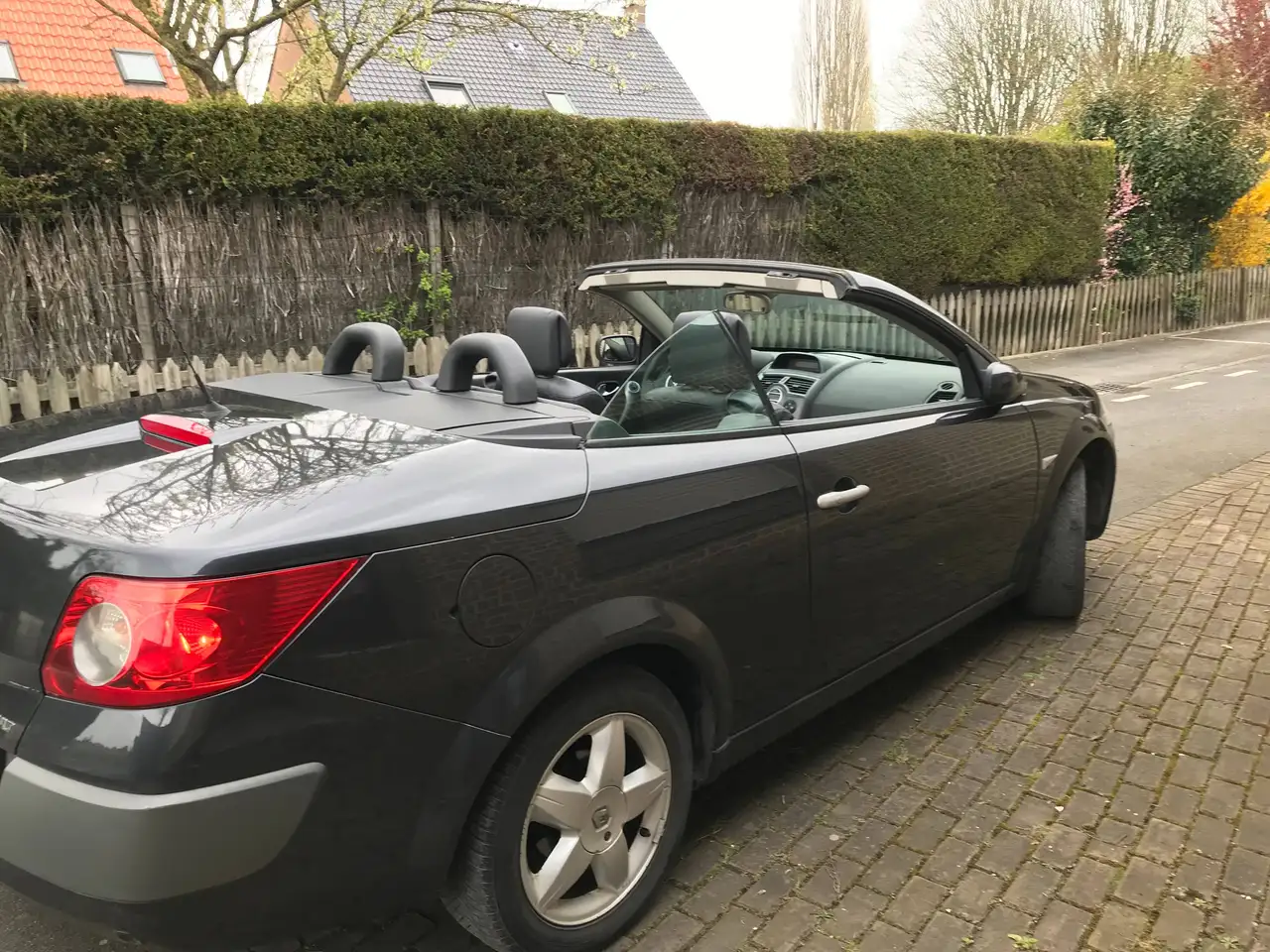 Renault Megane Coupé-Cabriolet — photo 5