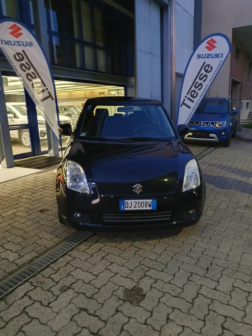 Suzuki Swift 1.3 4x4 5p. GL Nero - 1