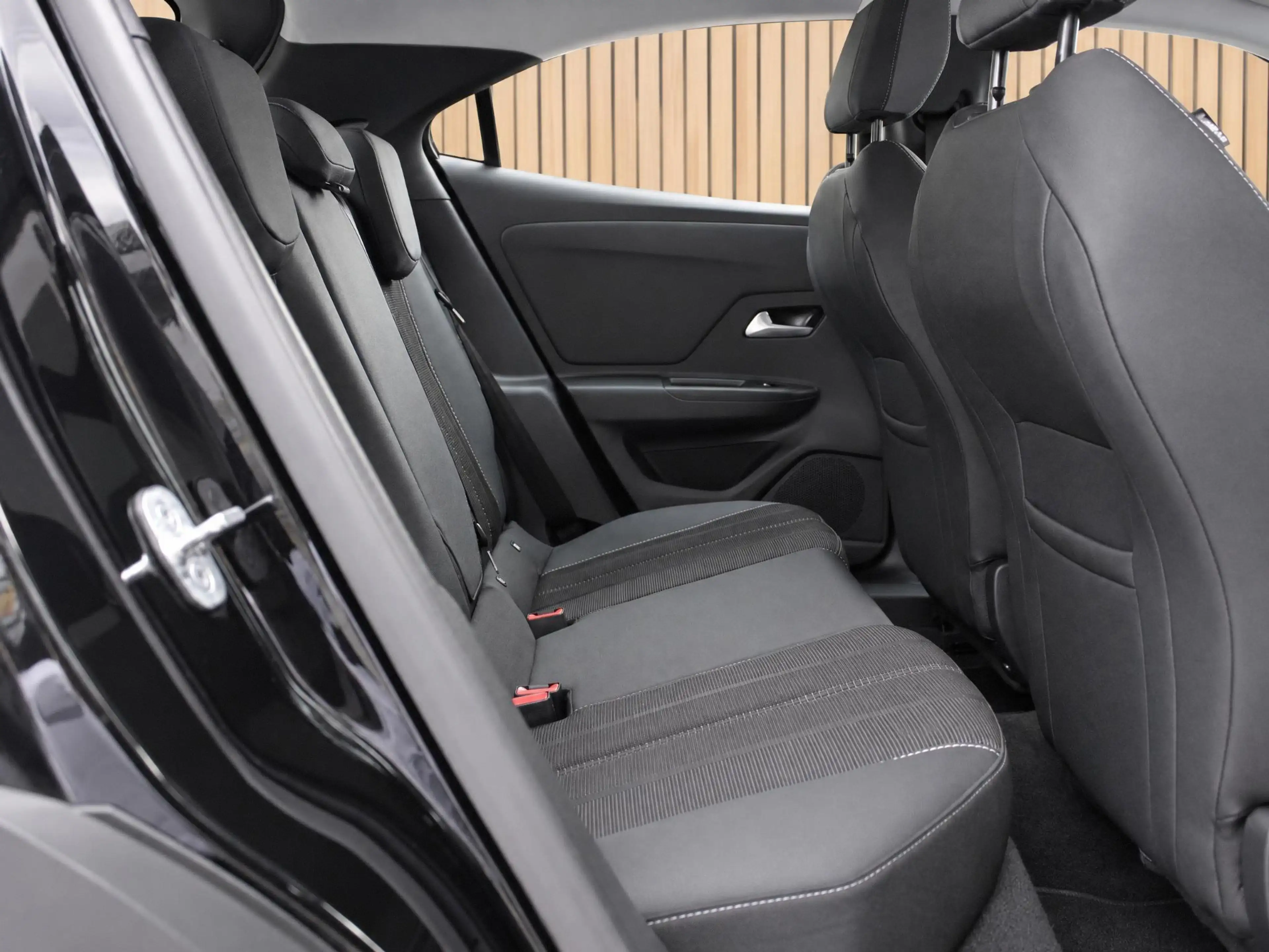 Opel Mokka-E Business Elegance 50-kWh | Camera/Navi/Adaptive Cr — photo 12