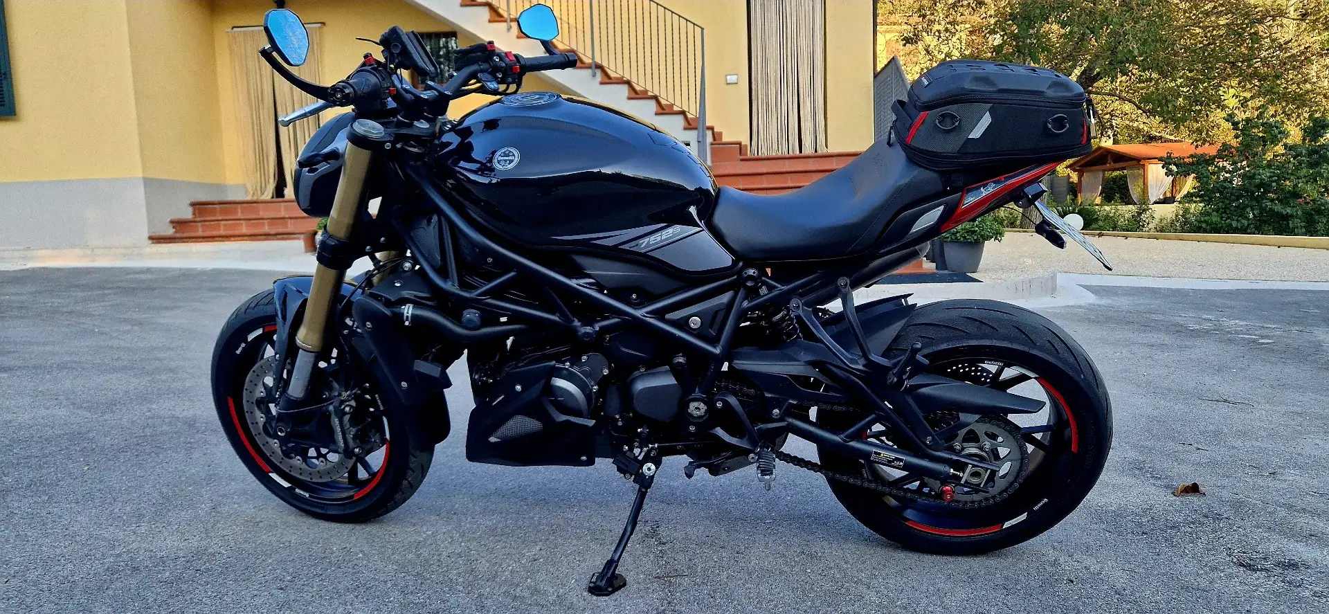 Benelli 752 S Nero - 1