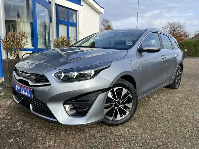 Kia Ceed SW / cee'd SW Sportswagon 1.6 GDI PHEV DynamicLine | 10 jaar gar