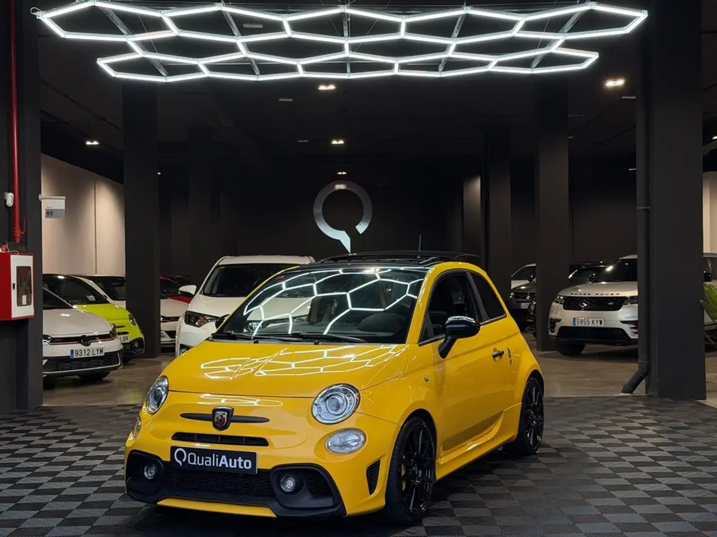 Abarth 500 595 Competizione 1.4 16v T-Jet 132kW E6D Amarillo - 1
