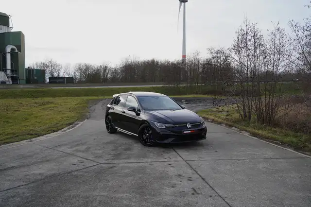 Volkswagen Golf R AKRA | PANO | 4MOTION | HEAD-UP | COOLED SEATS