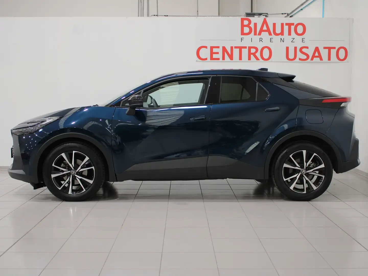 Toyota C-HR 2.0 HV Trend Groen - 2