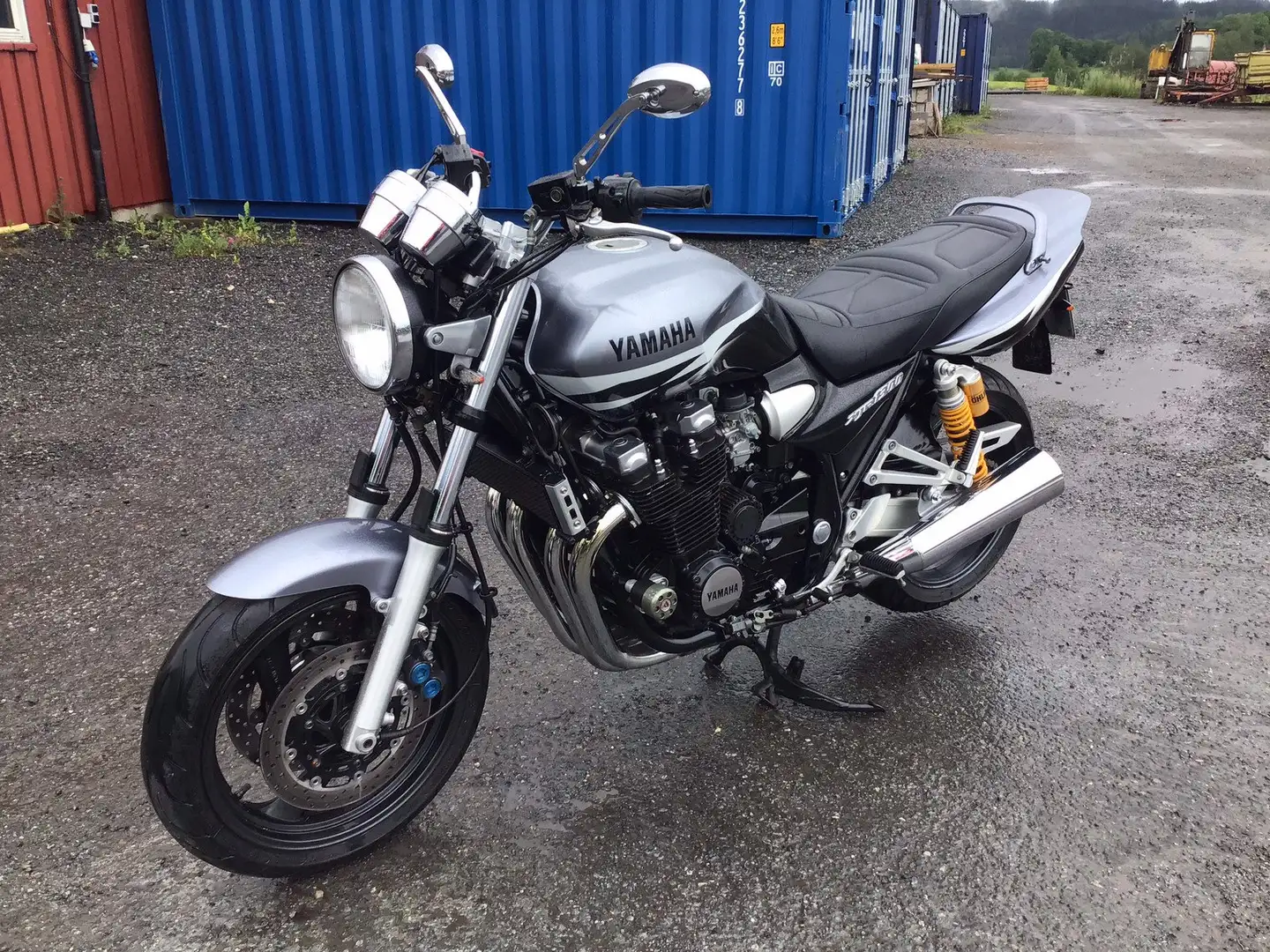 Yamaha XJR 1300 Argento - 2