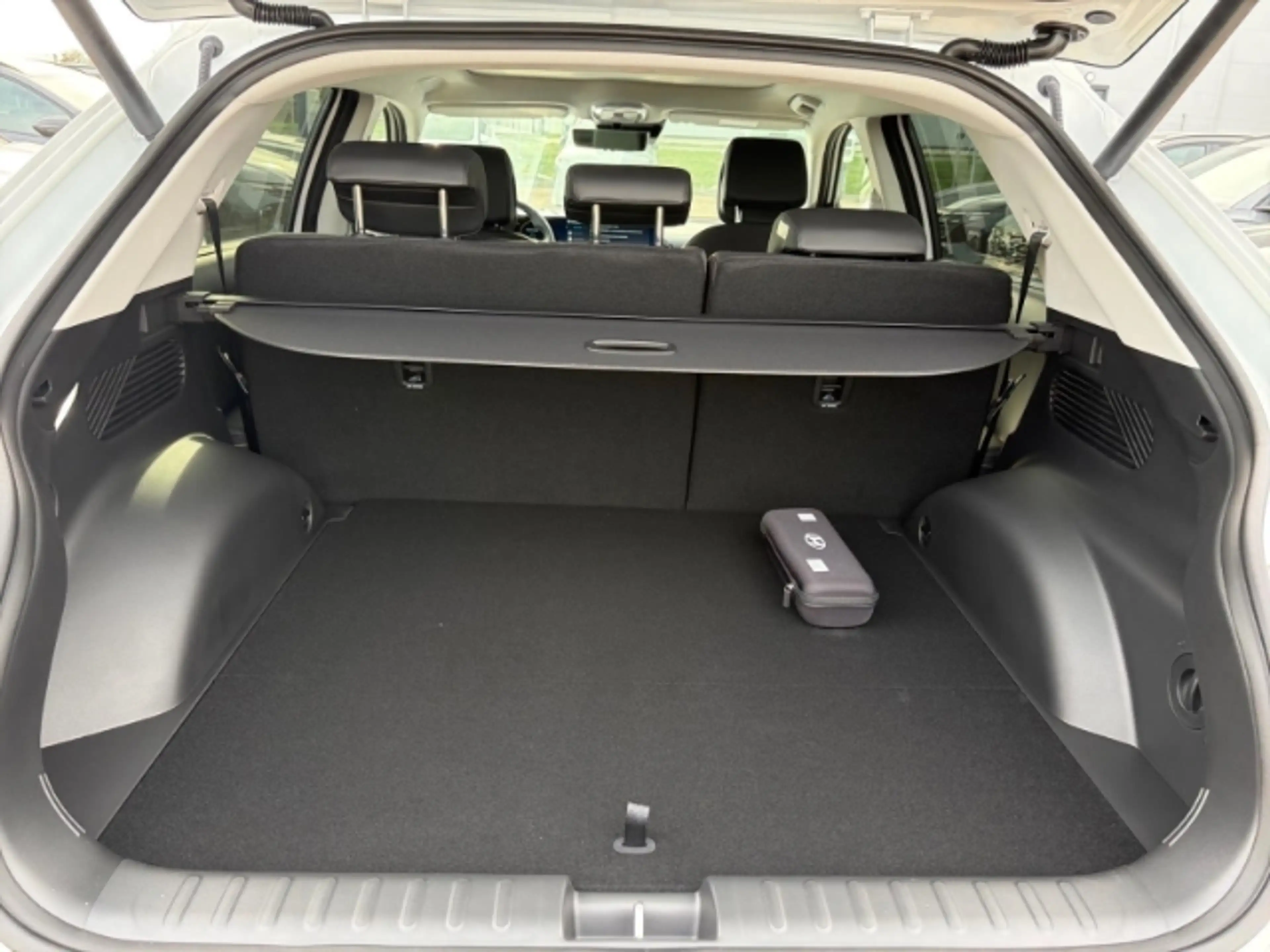 Hyundai IONIQ 5 Uniq FL (MY26) 84 kWh 4WD (325 PS) UNIQ PANO MATRI — photo 12