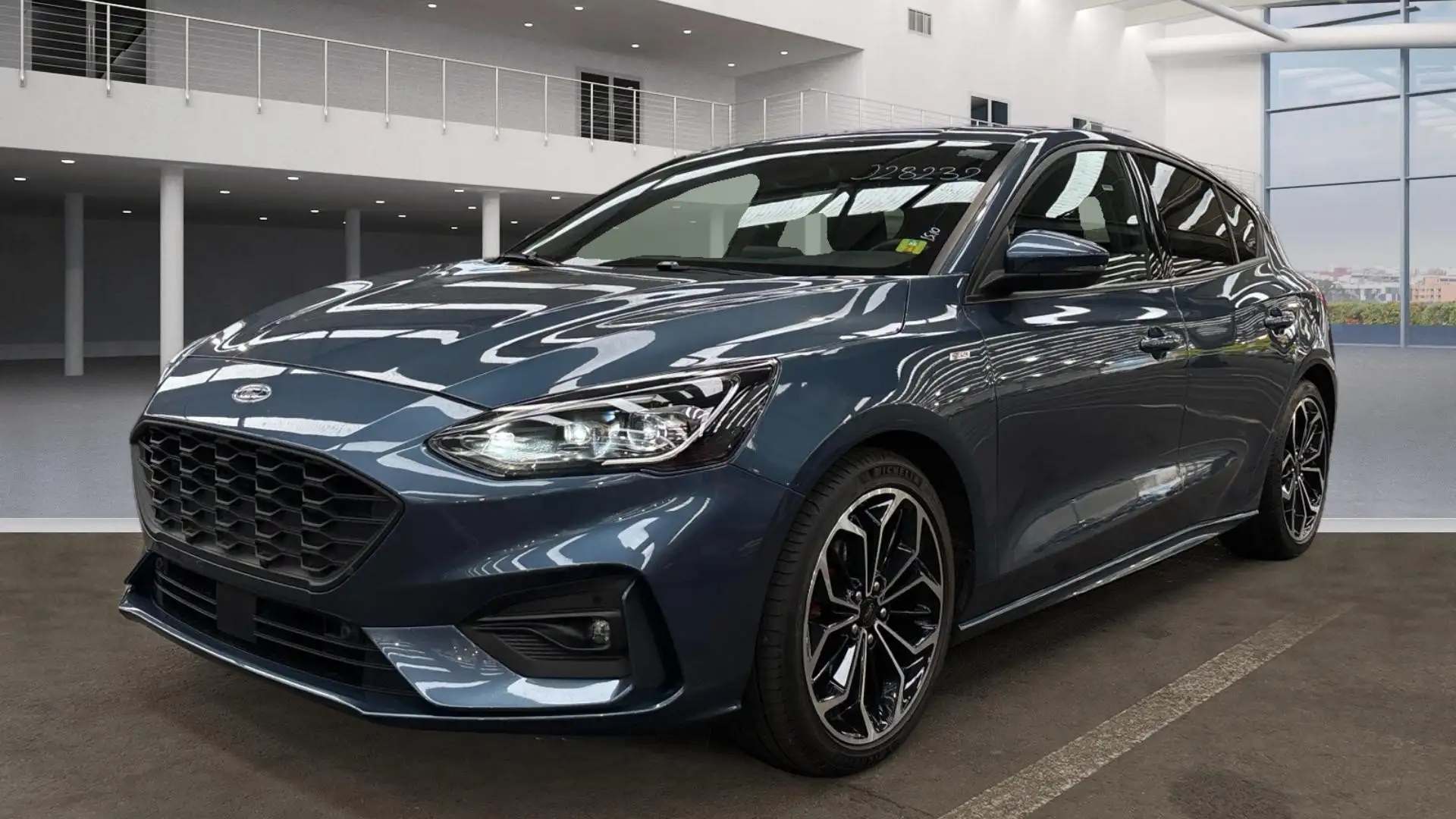 Ford Focus Limousine 1,0 ST-Line X - LED, RFK, Winterpaket Bleu - 1