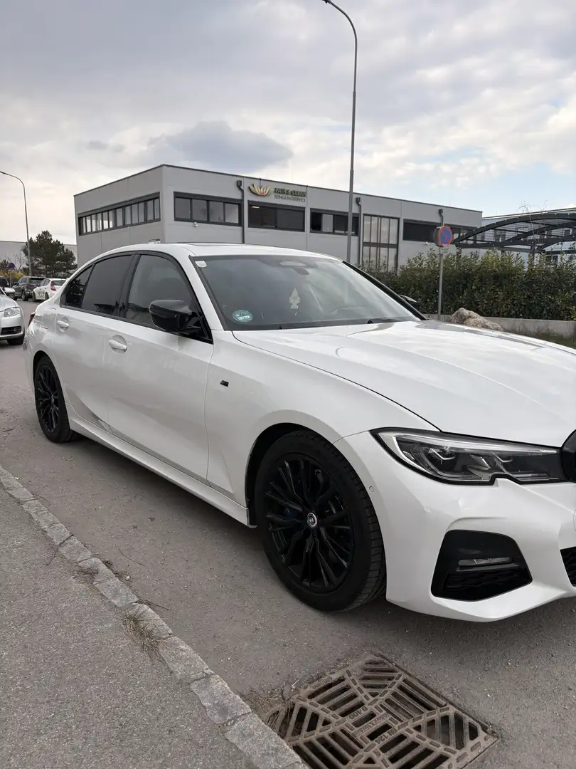 BMW 330 330 i M Sport Weiß - 2
