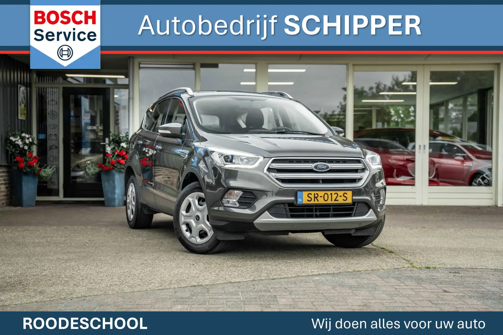 Ford Kuga 1.5 EcoBoost Trend Ultimate Grijs - 1