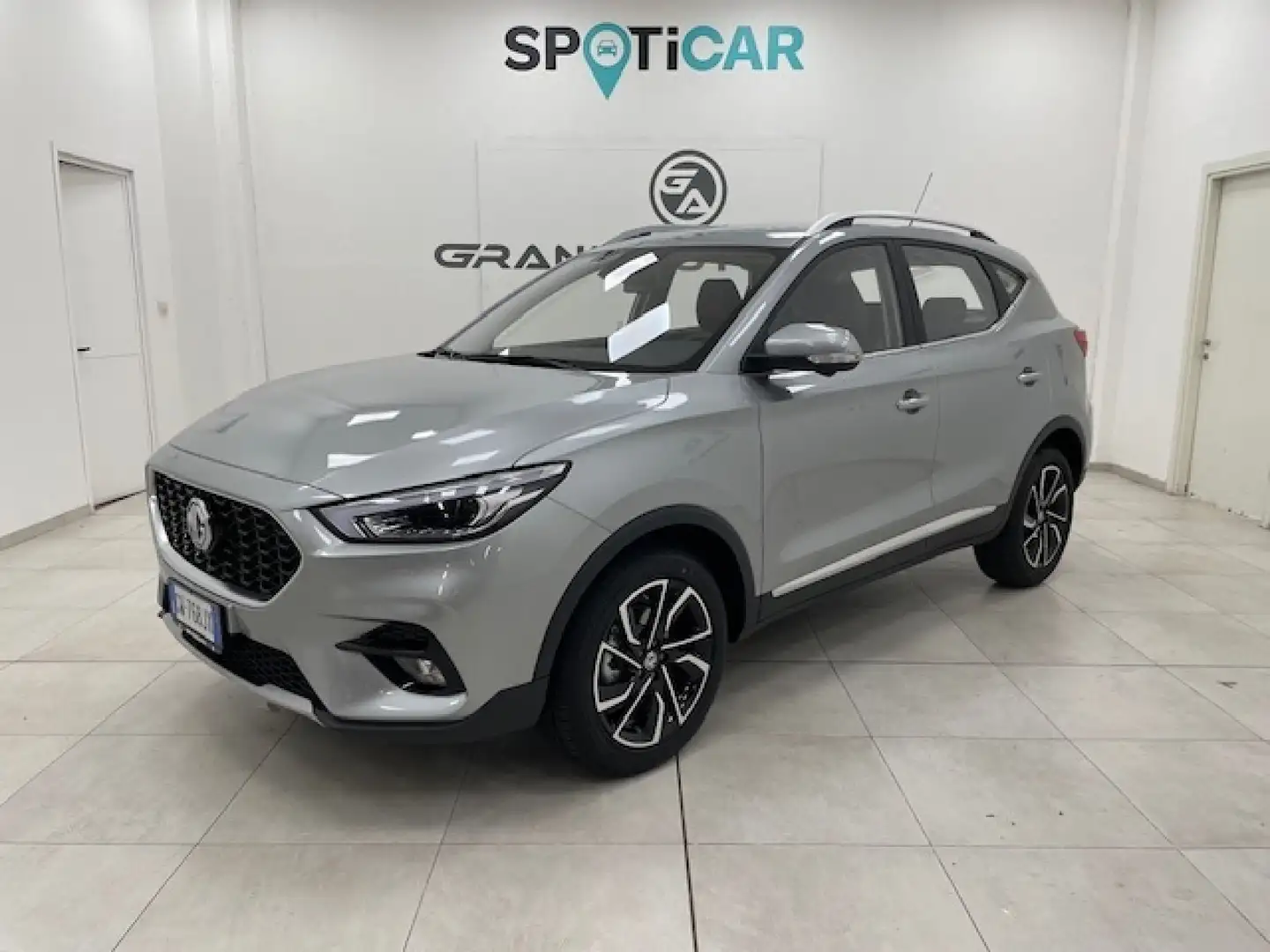 MG ZS CLASSIC 1.5L 5MT LUXURY Argento - 1