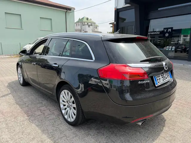 Opel Insignia view 6