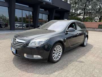 Insignia I 2008 Sports Tourer Sports Tourer 2.0 t Cosmo 220cv