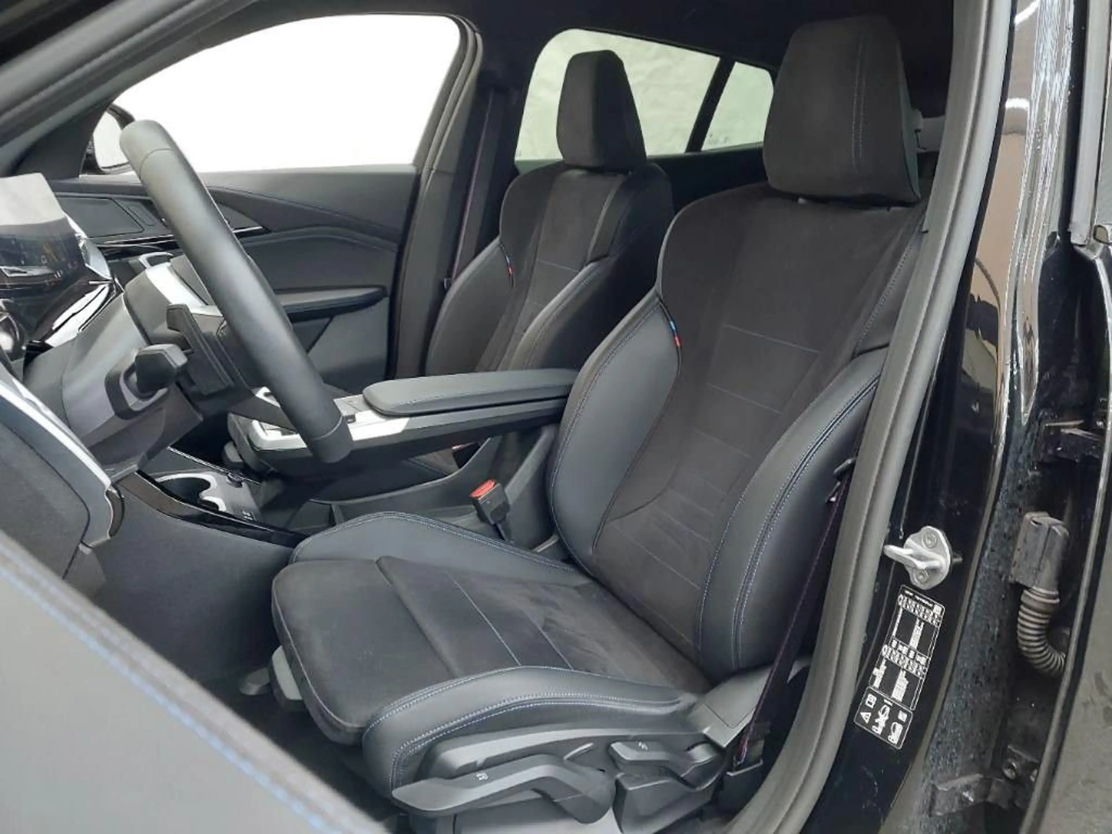 BMW X2 20xd M Sport Pro AHK ACC 360° KZU QI HUD DA+ — photo 10
