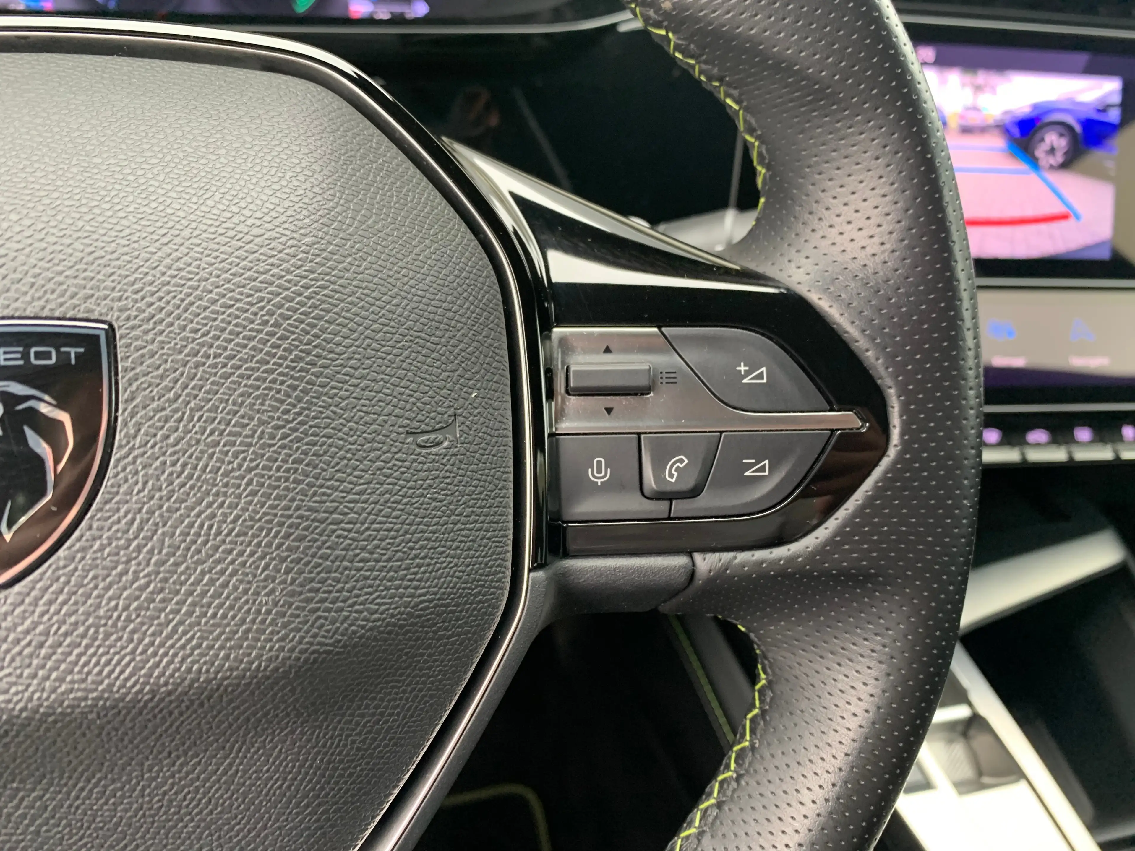 Peugeot 408 1.6 HYbrid GT 225 EAT8 First Edition Airco | Camer — photo 13