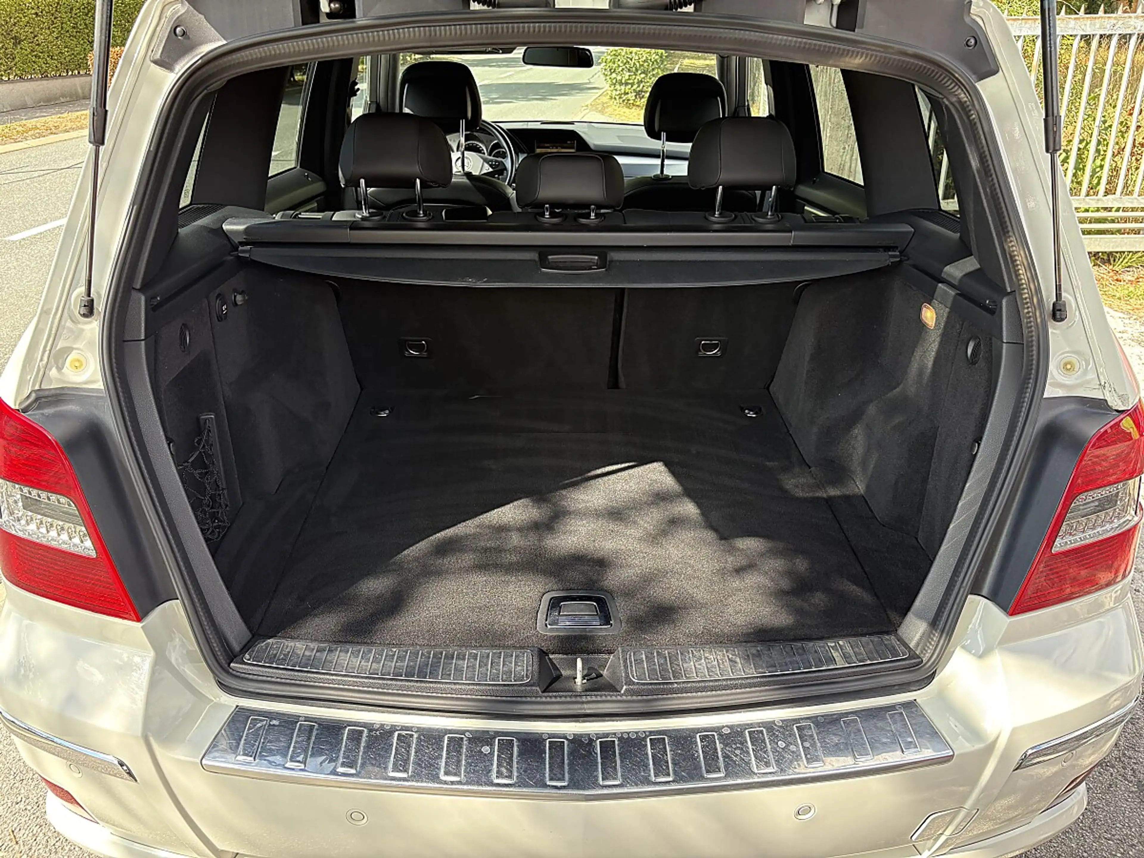 Mercedes-Benz GLK 350 CDI — photo 7