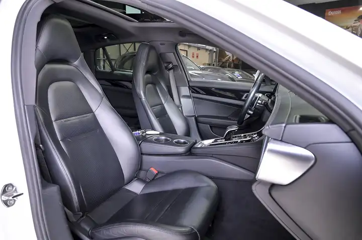 Porsche Panamera 2017, foto 39