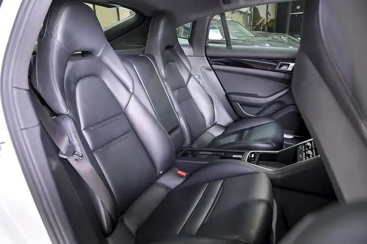 Porsche Panamera 2017, foto 18