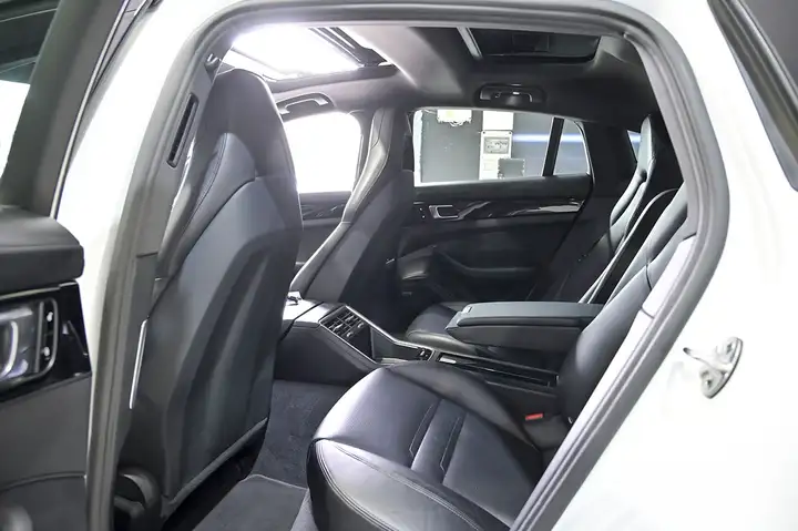 Porsche Panamera 2017, foto 16
