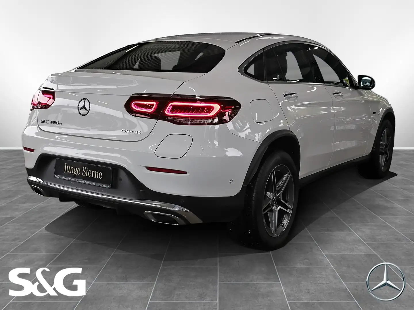 Mercedes-Benz GLC 300 e 4MATIC Coupé AHK+DISTRONIC+TOTWINKEL Weiß - 2
