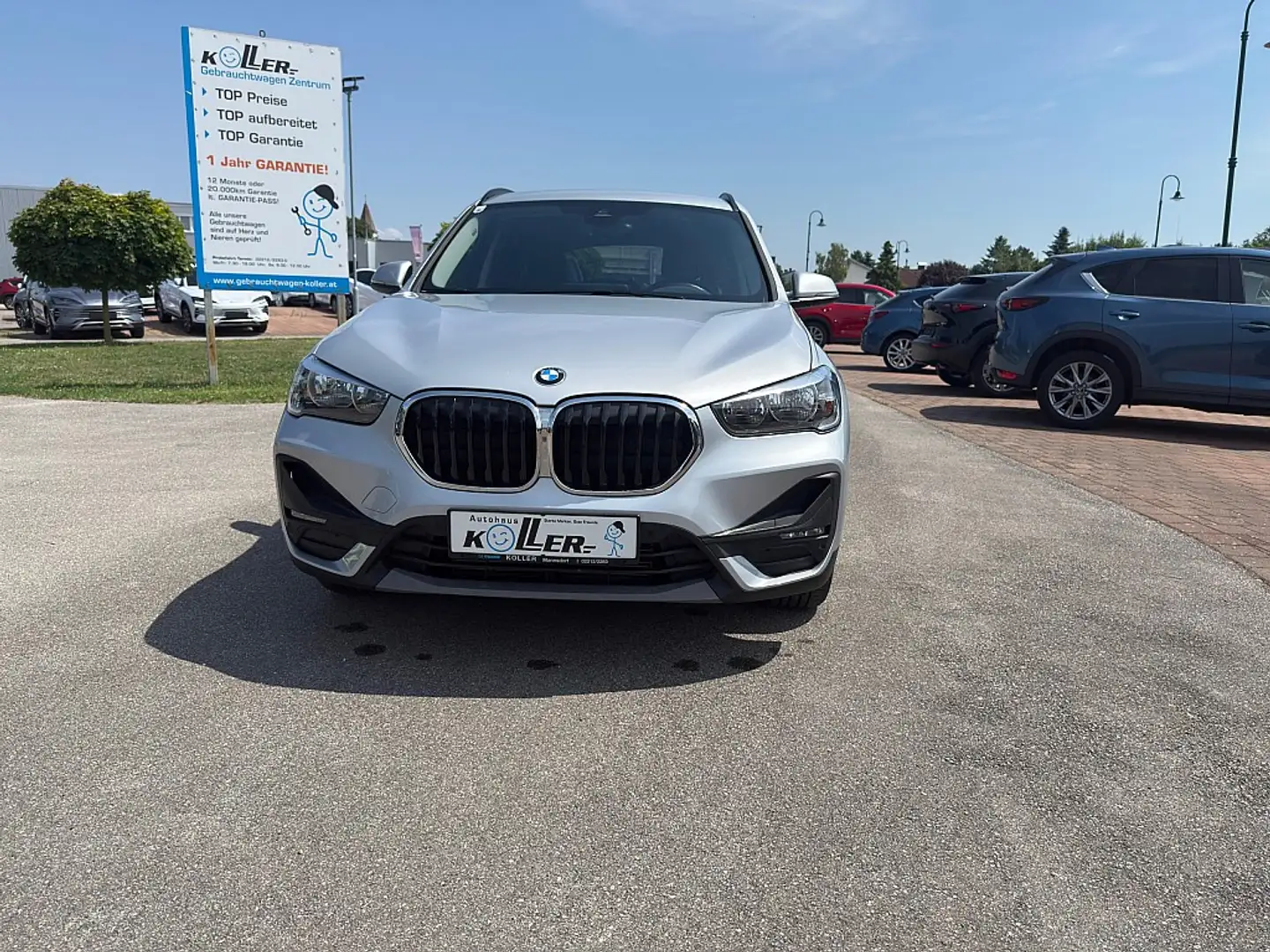 BMW X1 sDrive18d Aut. Grau - 2