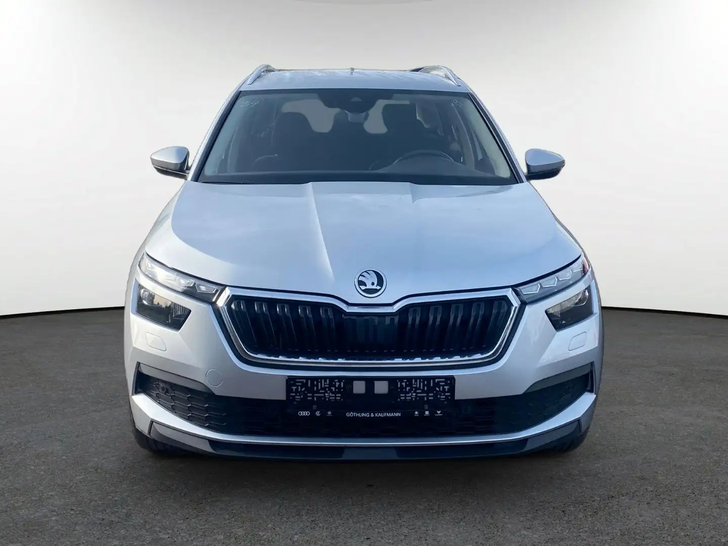 Skoda Kamiq Style*NAVI*LED*AHK* Silber - 2