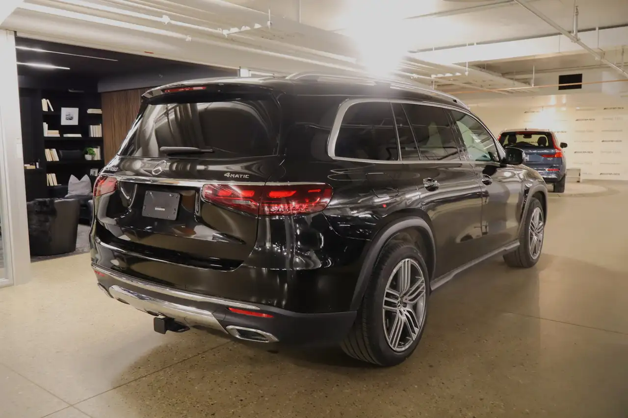 Mercedes-Benz GLS снимка Mercedes-Benz GLS