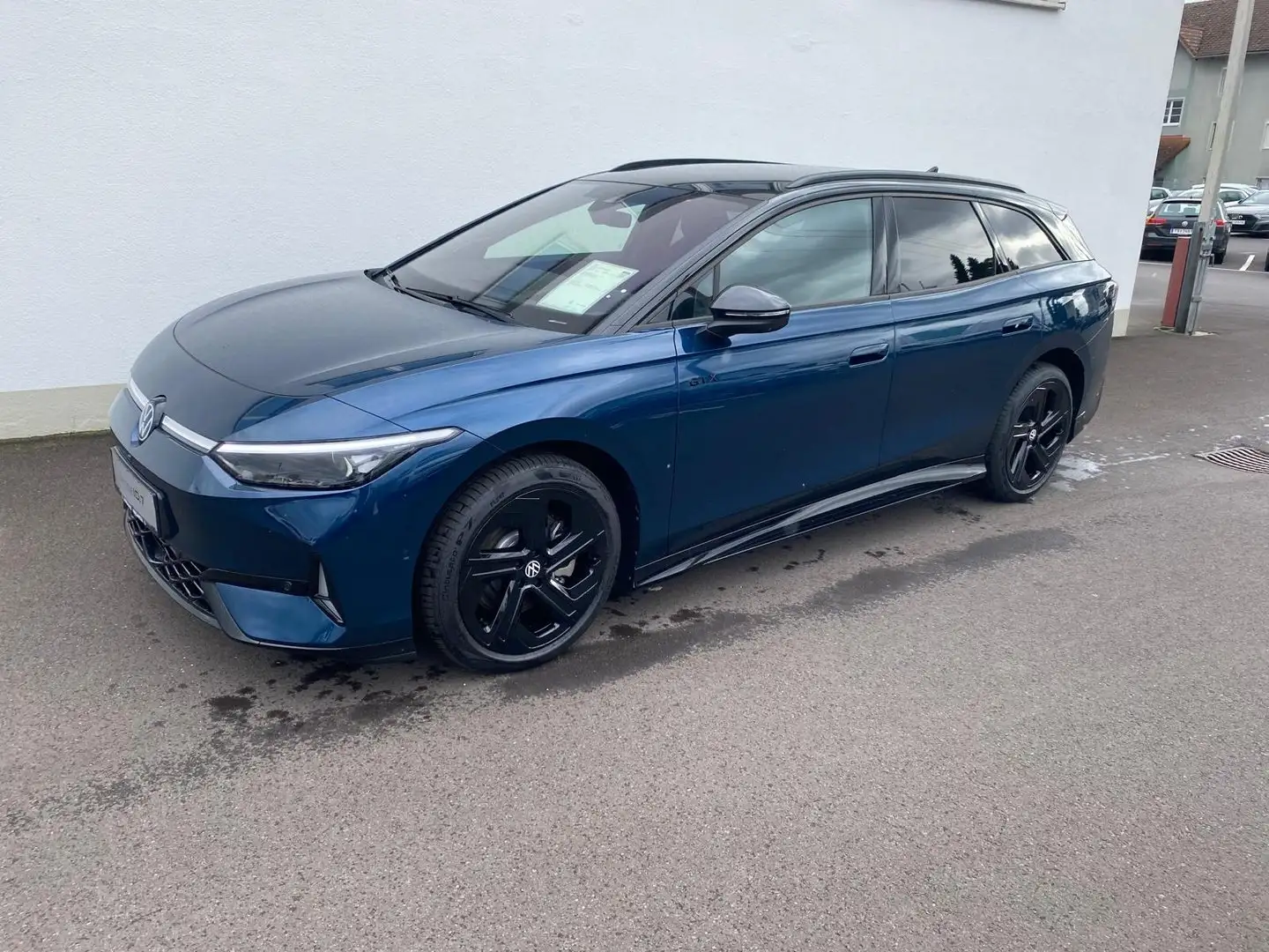 Volkswagen ID.7 Tourer GTX 4MOTION 250 kW Business Bleu - 1