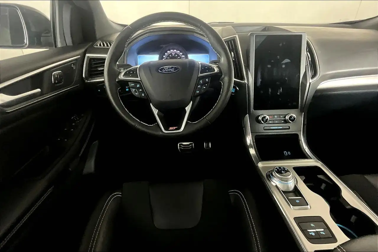 Ford Edge снимка Ford Edge