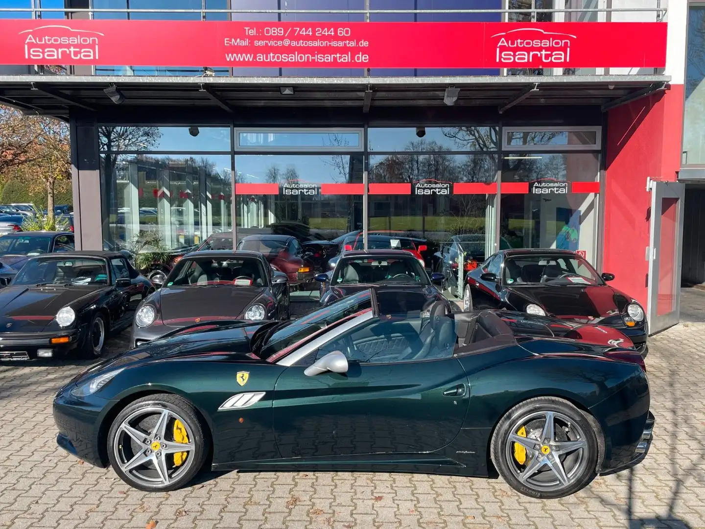 Ferrari California 30 - 4-Sitzer - verde- Top-Optionen zelena - 1