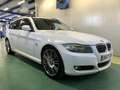BMW 330 330dA xDrive Touring - thumbnail 1