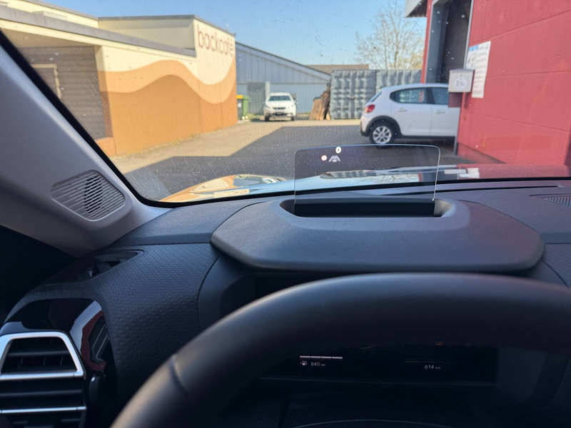 Citroen C4 Hybrid 136 ëDCS6 Max Automatik — photo 13
