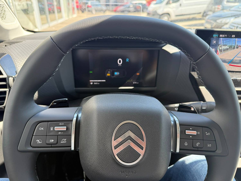 Citroen C4 Hybrid 136 ëDCS6 Max Automatik — photo 9