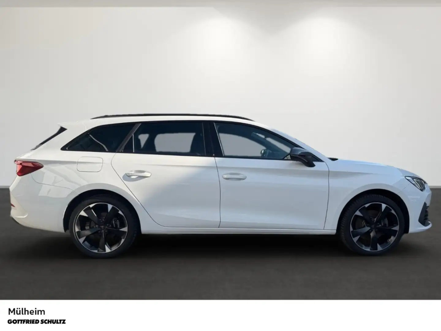 SEAT Leon Sportstourer 1.4 DSG LED NAV DCC SHZ e-Hybrid EPH Weiß - 2