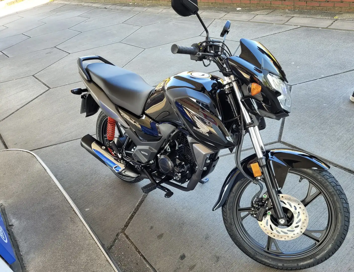 Honda CB 125 CB125F Noir - 1