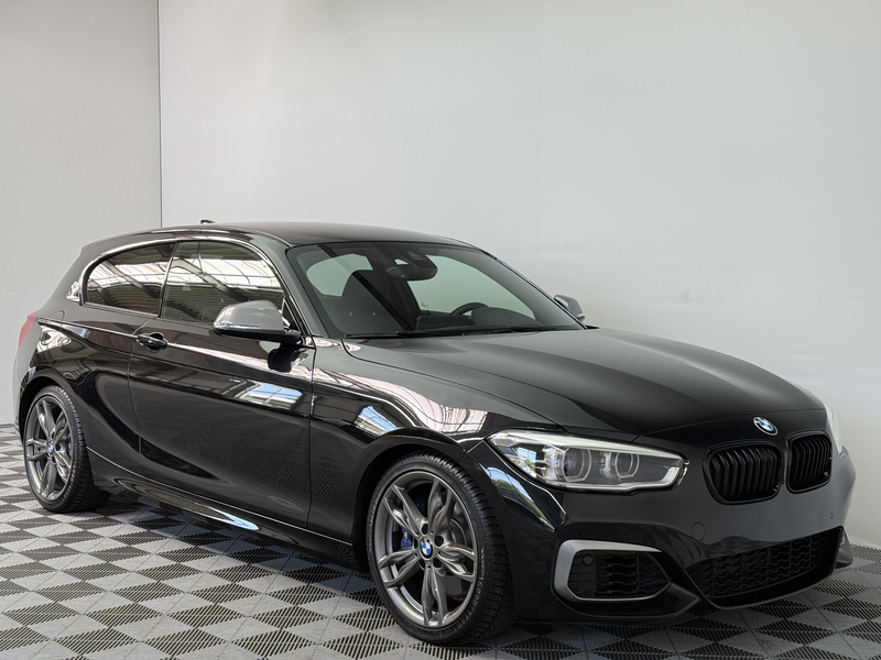 BMW 140 |1.Hand|No-OPF|Navi-Prof|H&K|Kamera|Eibach — photo 5