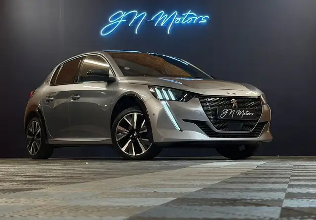 Peugeot 208 view 2