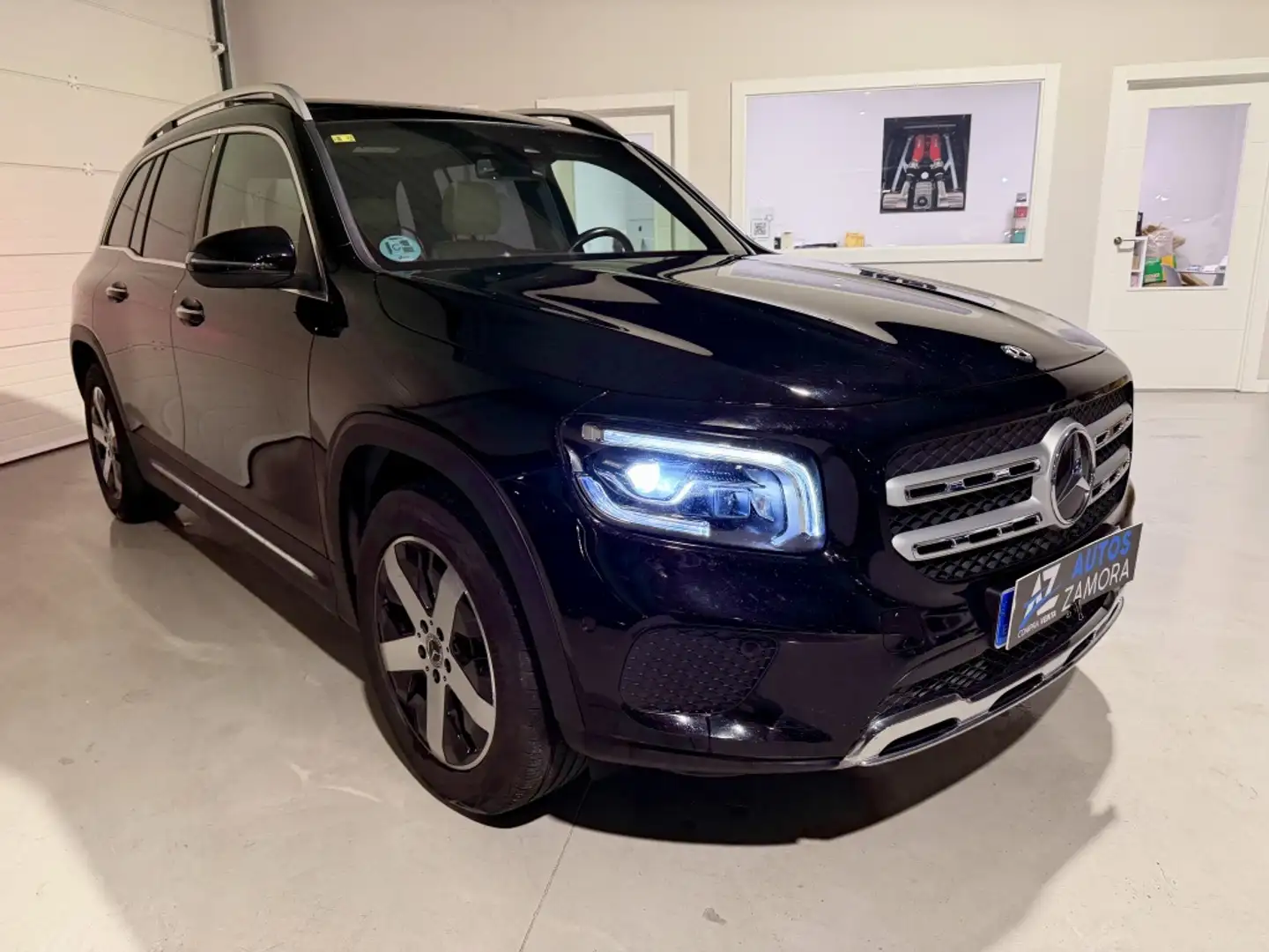 Mercedes-Benz GLB 200 200d 8G-DCT 7 plazas Zwart - 1