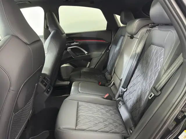 Audi Q5 TDI quattro 150 kW Ansicht 15