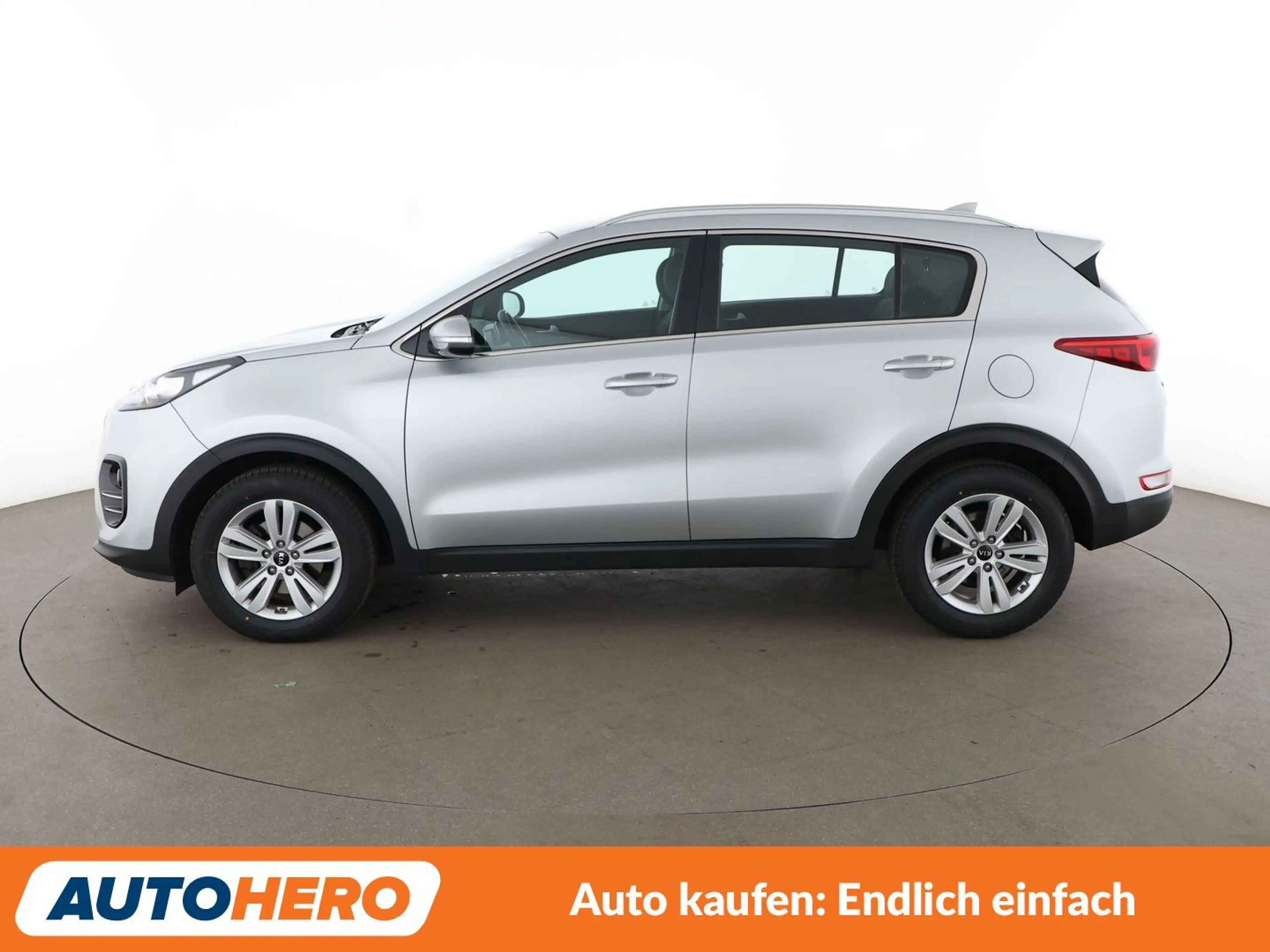 Kia Sportage 2.0 CRDi Vision 2WD*NAVI*TEMPO*CAM*PDC*SHZ* — photo 3